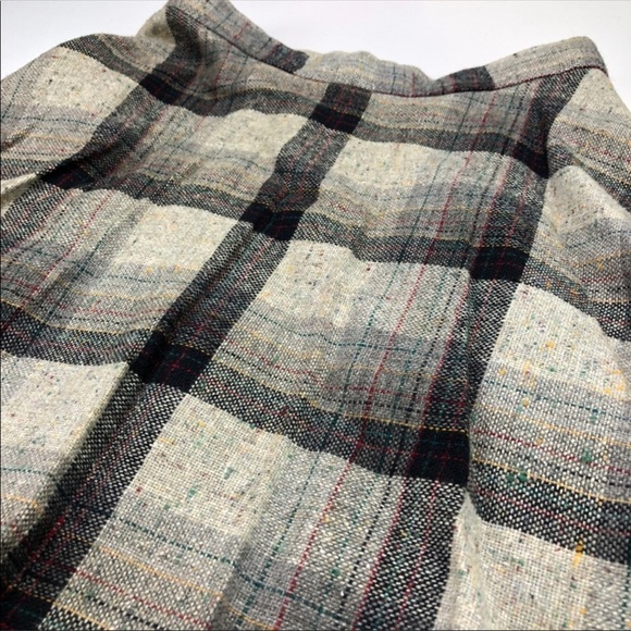 intage Wool Black, Gray & Multi Color Plaid Skirt - Picture 3 of 8